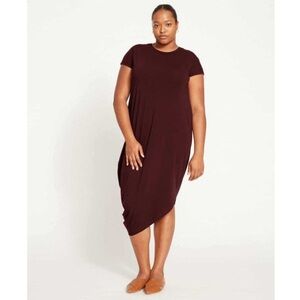 Universal Standard Iconic Geneva Maxi Cocoon Dress Burgundy Small Asymmetrical